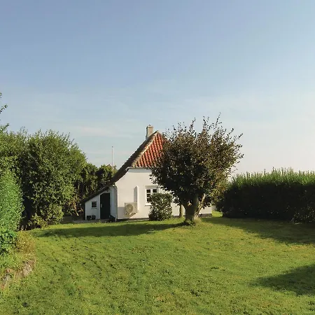 Feriehus Two-bedroom Holiday In *